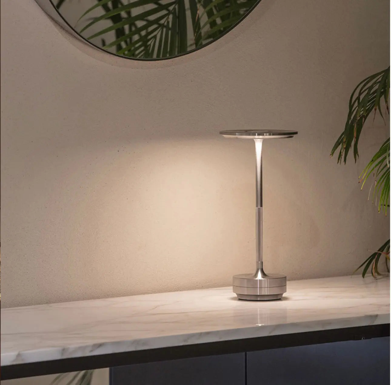 Wireless Dimmable LED Desk Lamp – Aluminum Build, USB-C, IP44 Rated