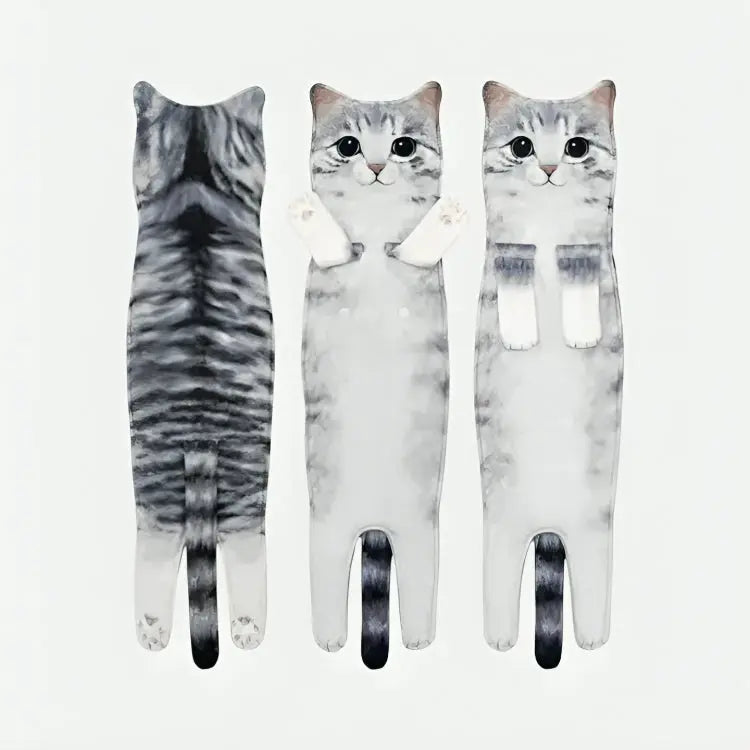 Soft Towel with Cat Design – Beautiful and Ready for Immediate Use
