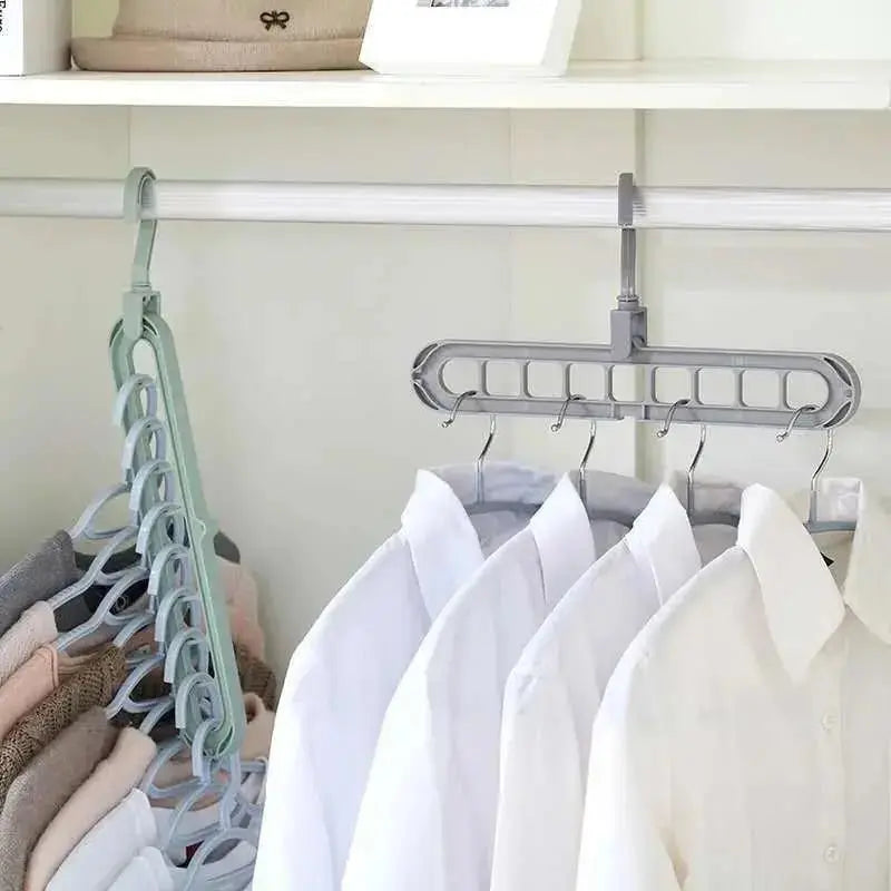 Closet Organizer - Maximize Space and Enhance Orderliness