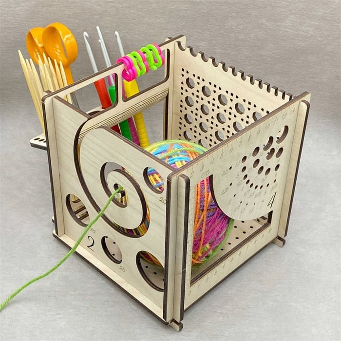 Tangle-Free Crafting Organizer for Needles, Scissors & Accessories