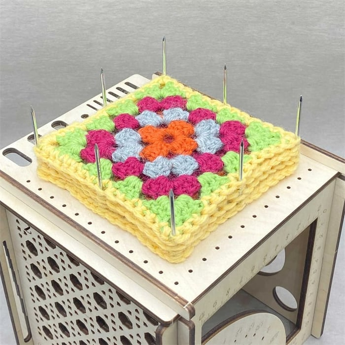 Tangle-Free Crafting Organizer for Needles, Scissors & Accessories