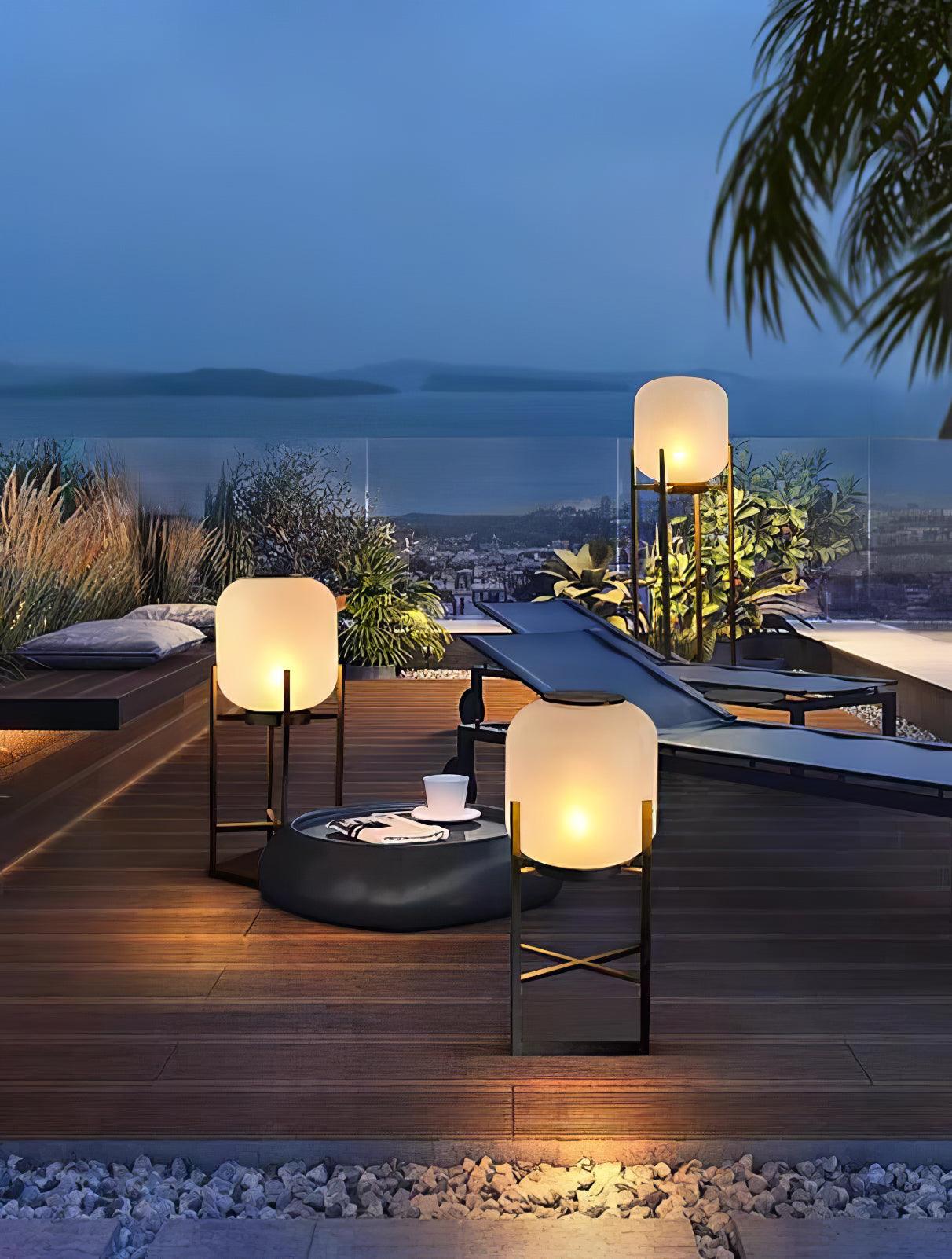 Outdoor Solar Lantern Floor Lamp for Garden Lighting