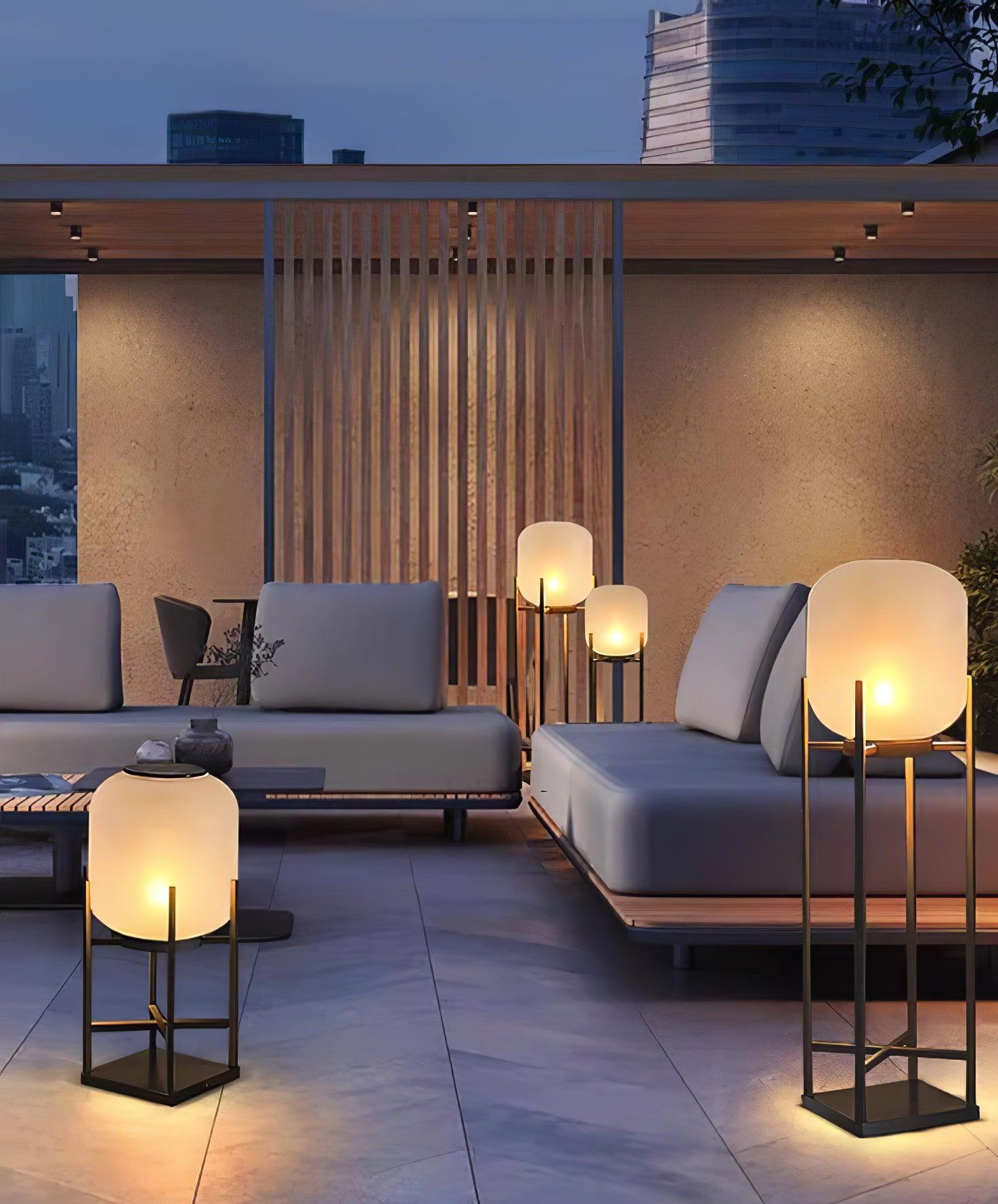 Outdoor Solar Lantern Floor Lamp for Garden Lighting