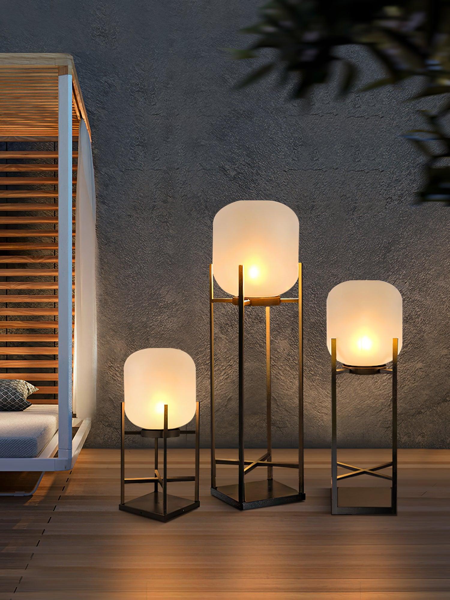 Outdoor Solar Lantern Floor Lamp for Garden Lighting