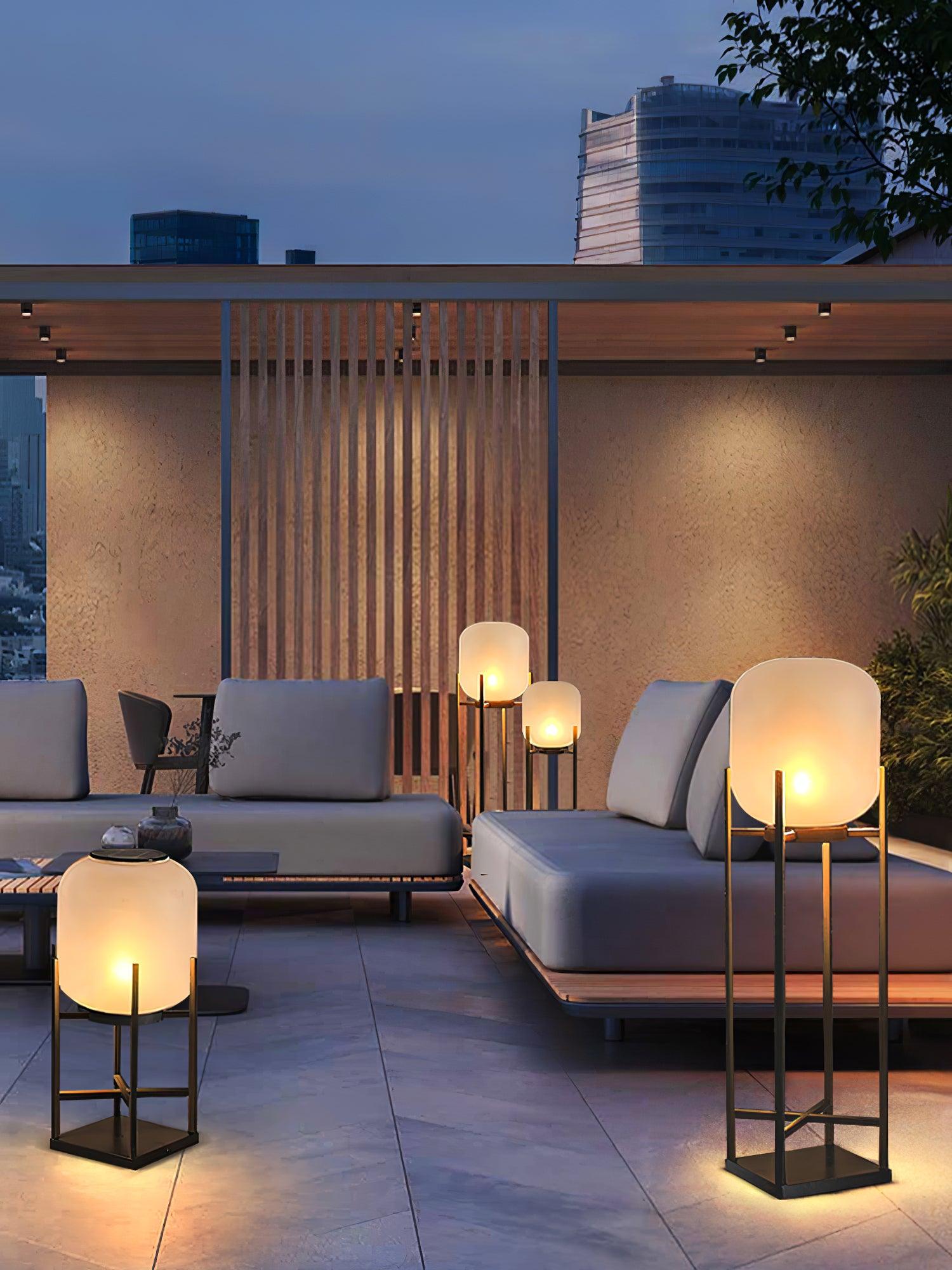 Outdoor Solar Lantern Floor Lamp for Garden Lighting