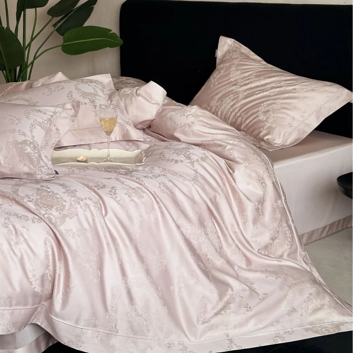 4-Piece Bedding Set Satin Damask Jacquard Breathable