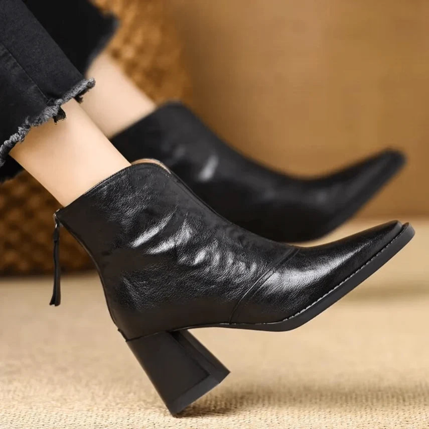 Ankle Boots Smooth Leather V-Cut Opening Wide Stacked Heel