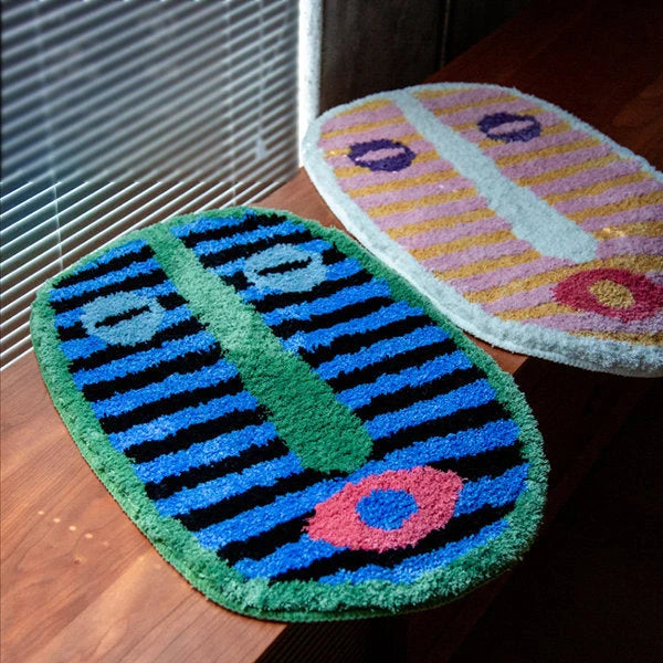 Bath Mat Soft & Absorbent Abstract Face Design