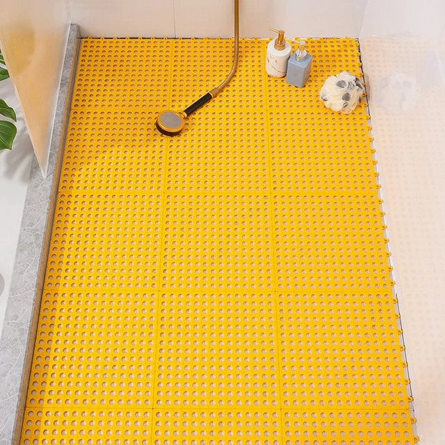Bathroom Mats Non-Slip Fast-Draining Set of 4