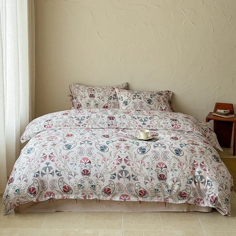 Bed Linen Set Breathable Cotton Delicate Floral 4-Piece