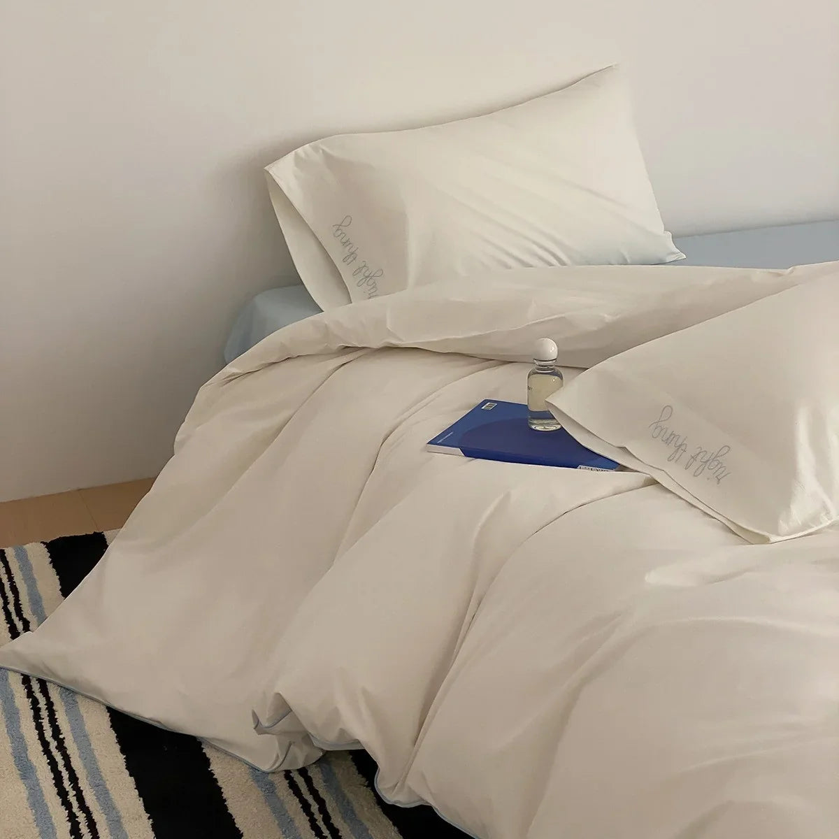 Bed Linen Set Cotton Satin Contrasting Piping
