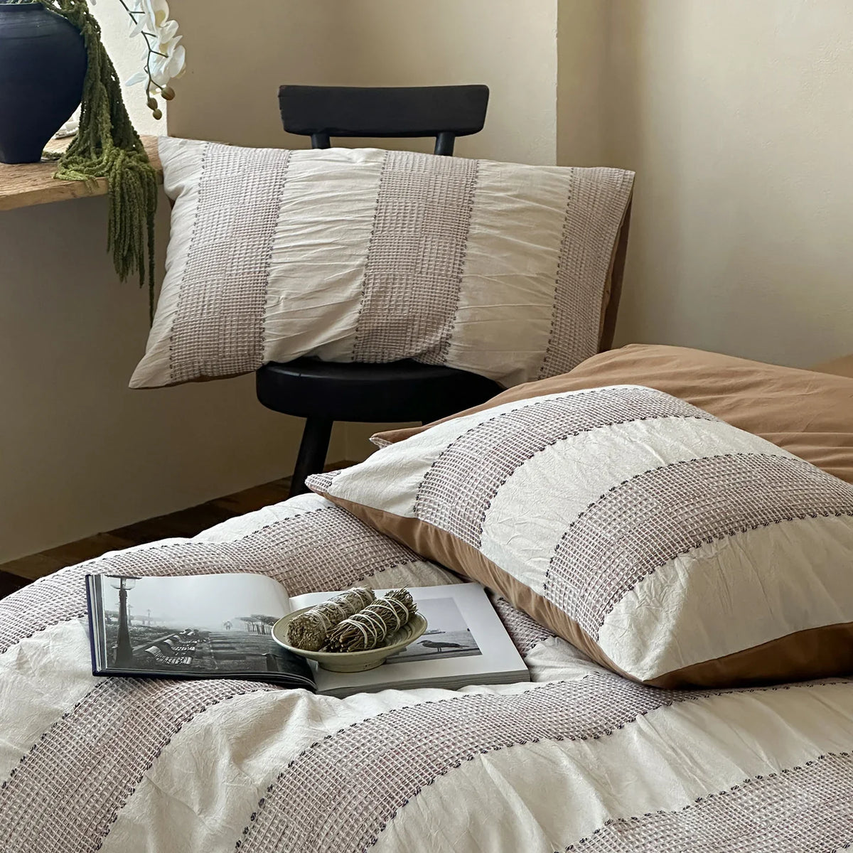 Bed Linen Set Woven Stripe Cotton Integrated Fitted Sheet