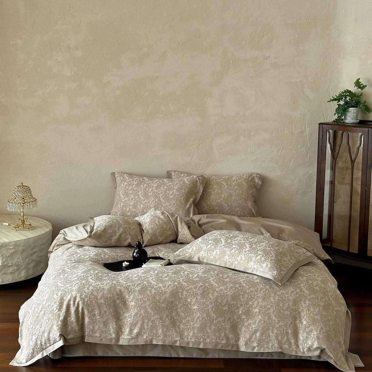 Bed Sheet Set 100% Cotton Jacquard Year-Round Comfort