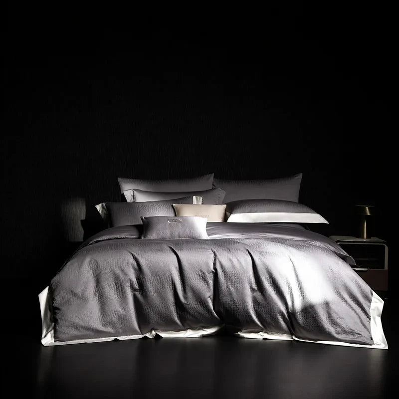 Bedding Set 4-Piece Long-Staple Cotton Gold & Silver Threads