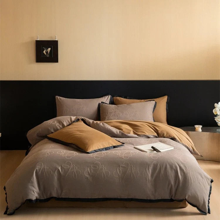 Bedding Set 4-Piece Reversible Jacquard & Contrast Piping