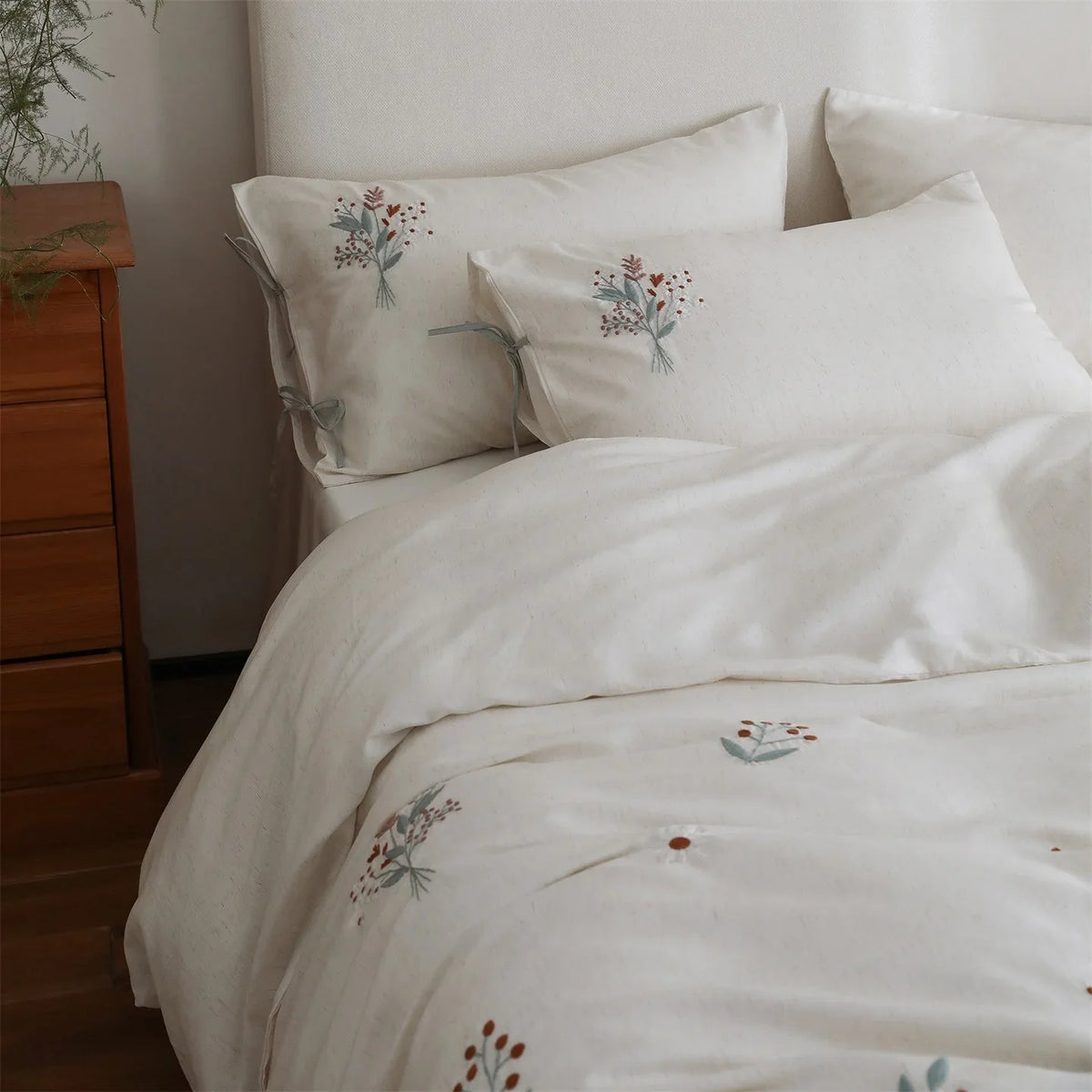 Bedding Set Breathable Tencel-Linen Blend Embroidered