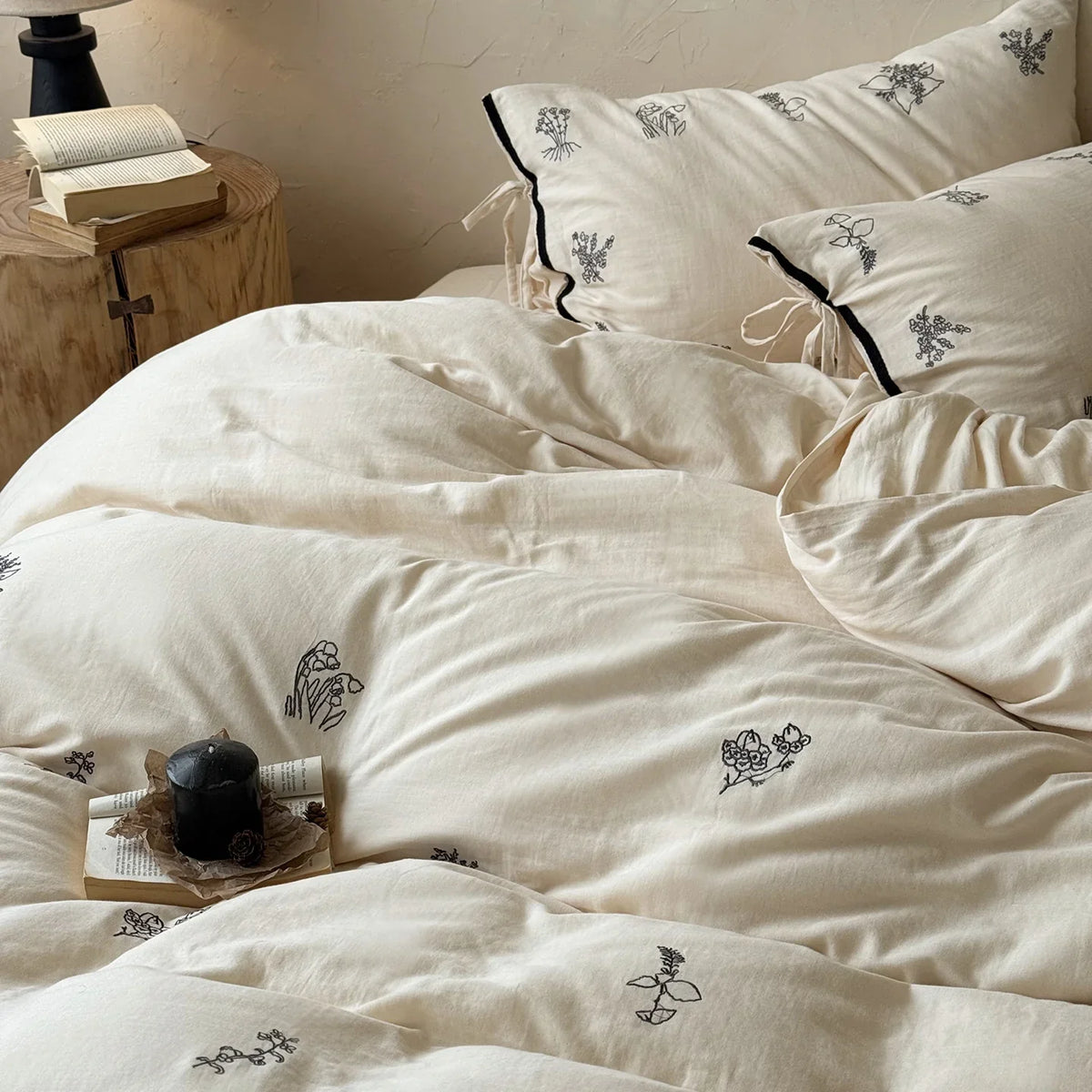 Bedding Set Cotton-Linen Blend Floral Embroidery