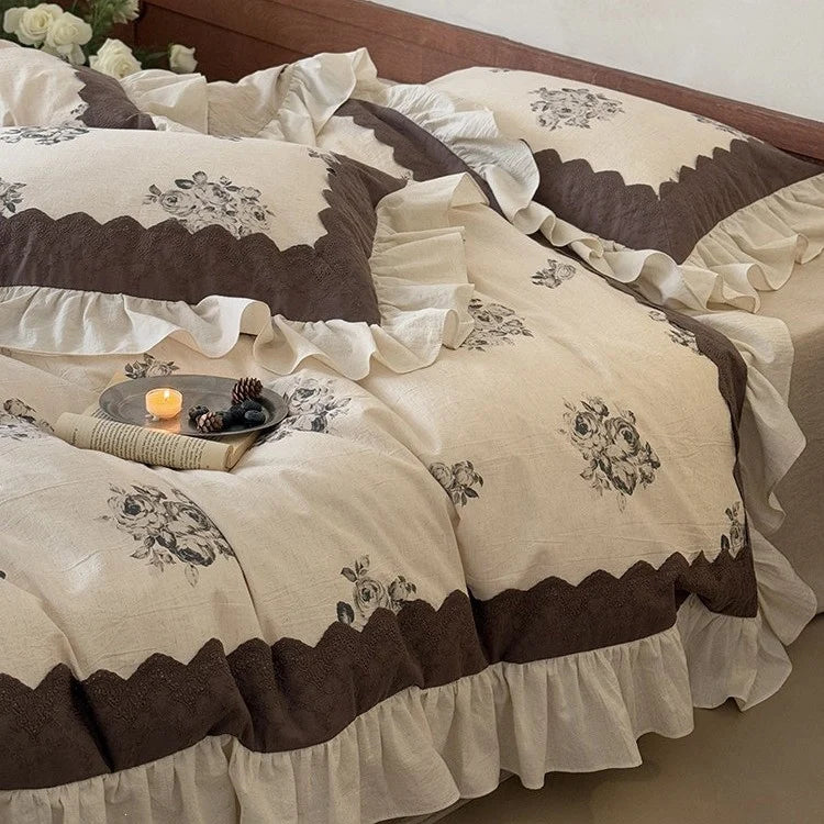 Bedding Set Cotton-Linen Blend Floral Medallion & Frilled Skirt