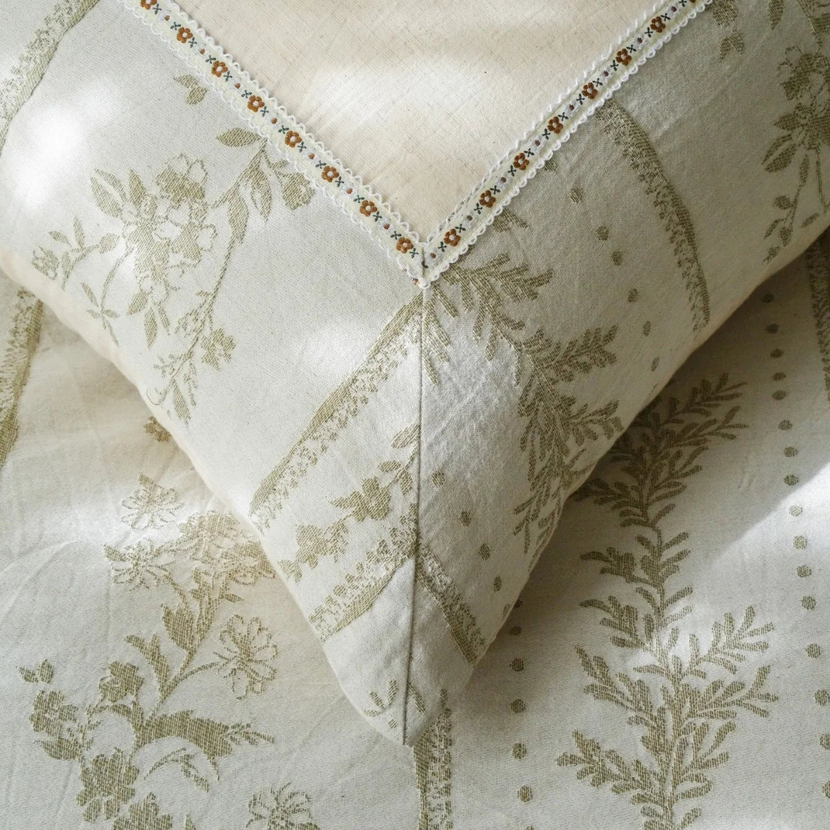 Bedding Set Cotton-Linen Subtle Floral Stripe