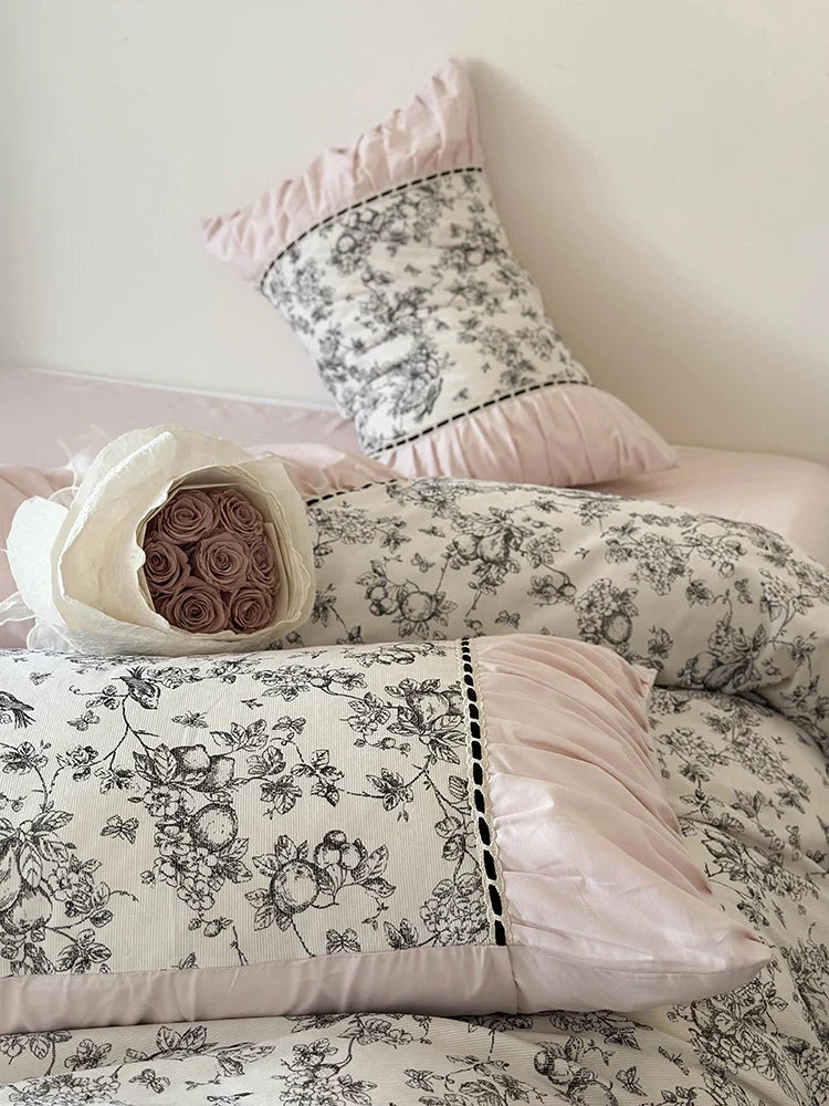 Bedding Set Cotton Percale Toile Print Ruffle Trim 4-Piece