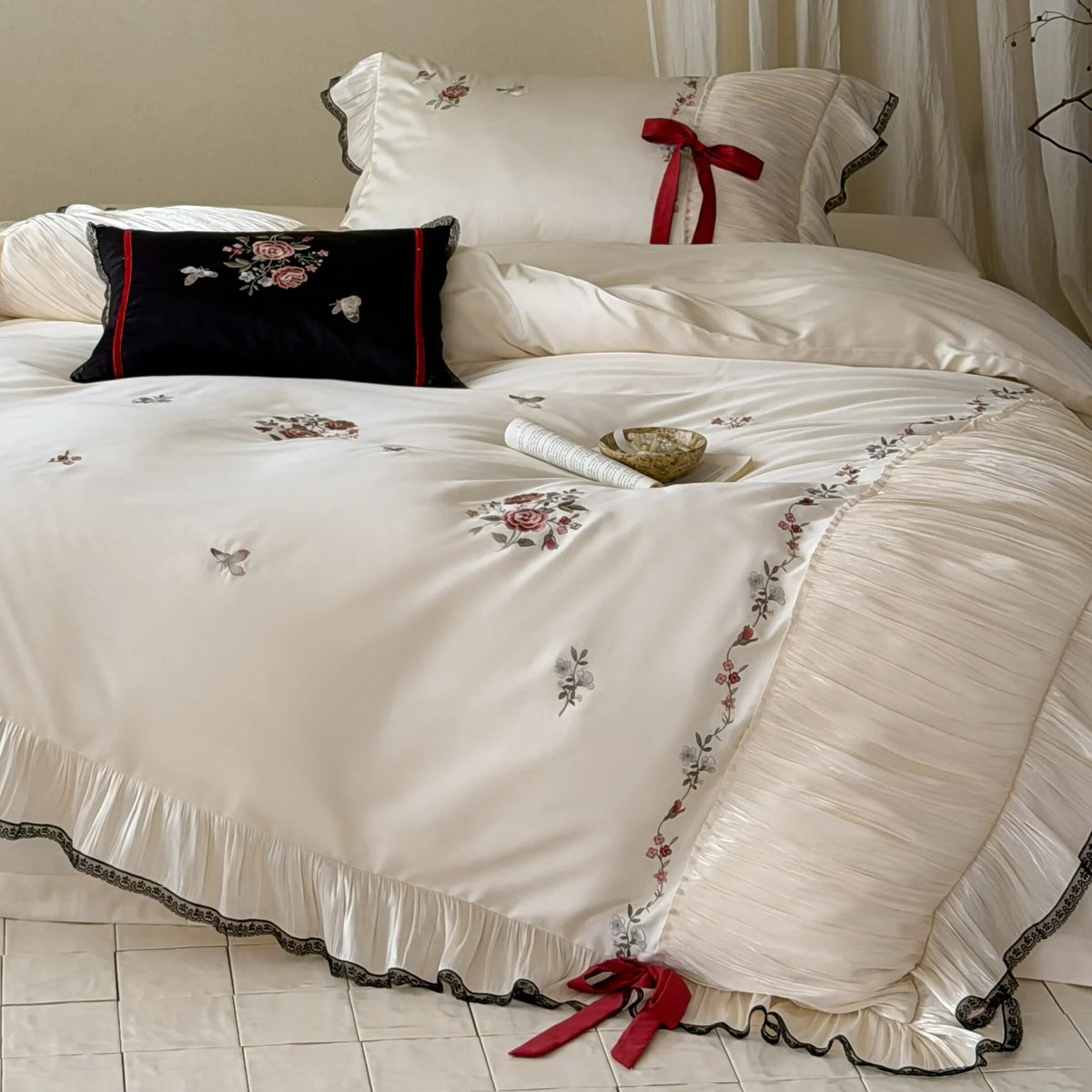 Bedding Set Cotton Satin Embroidered Floral 4-Piece