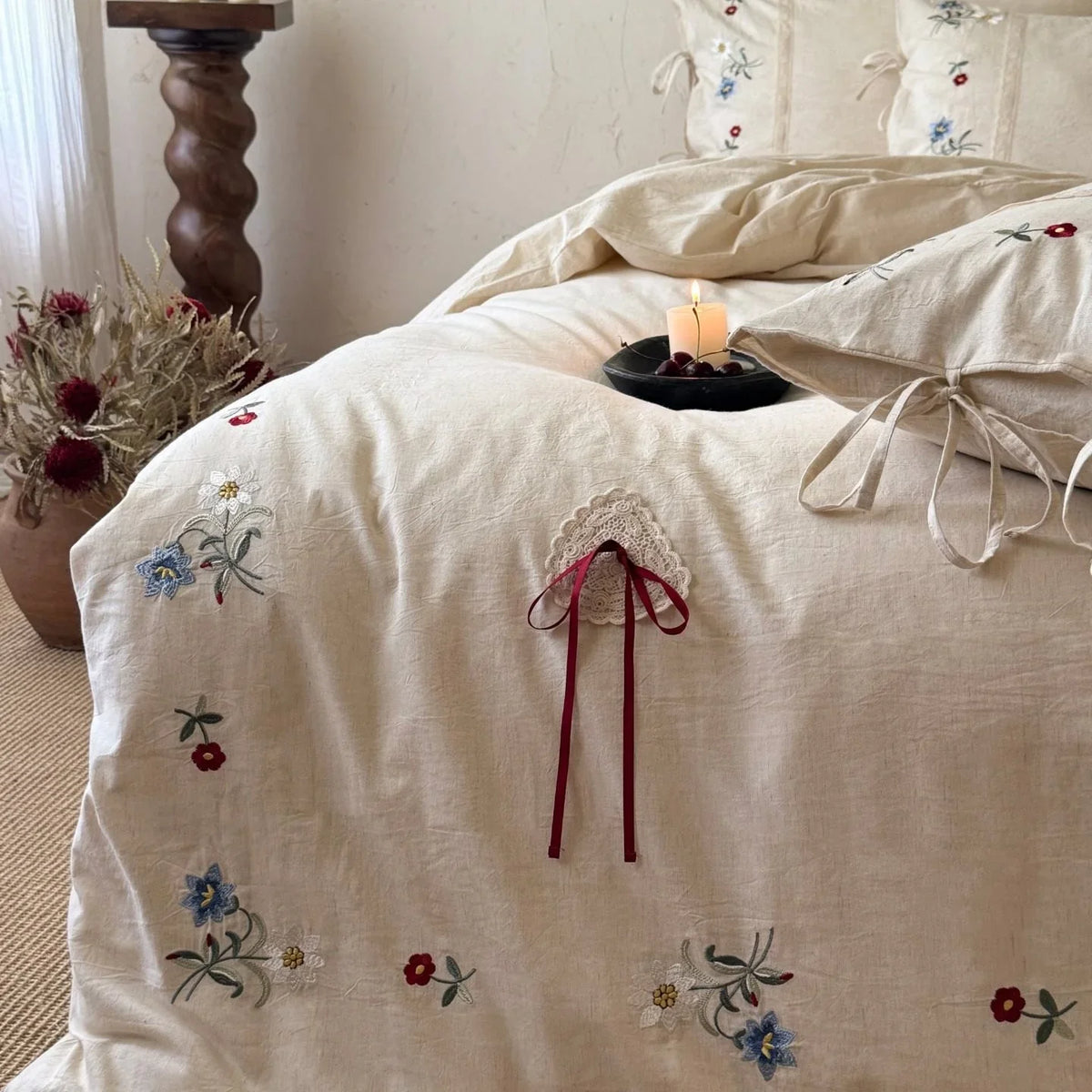 Bedding Set Embroidered Floral Linen-Look Cotton Blend