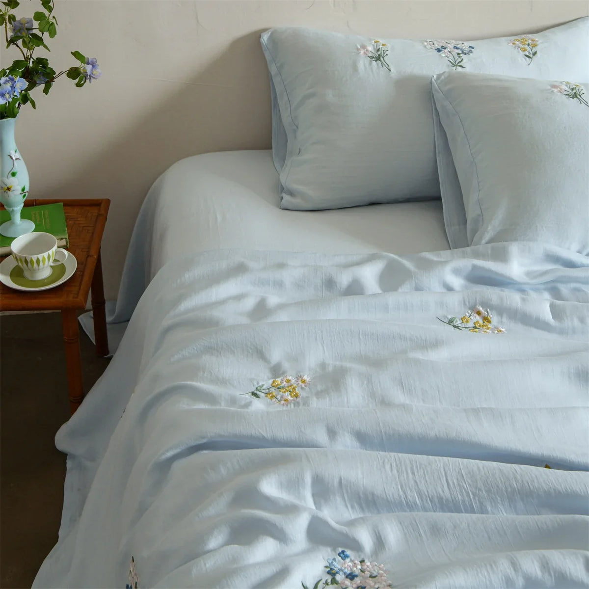 Bedding Set Embroidered Linen-Cotton Breathable & Machine Washable