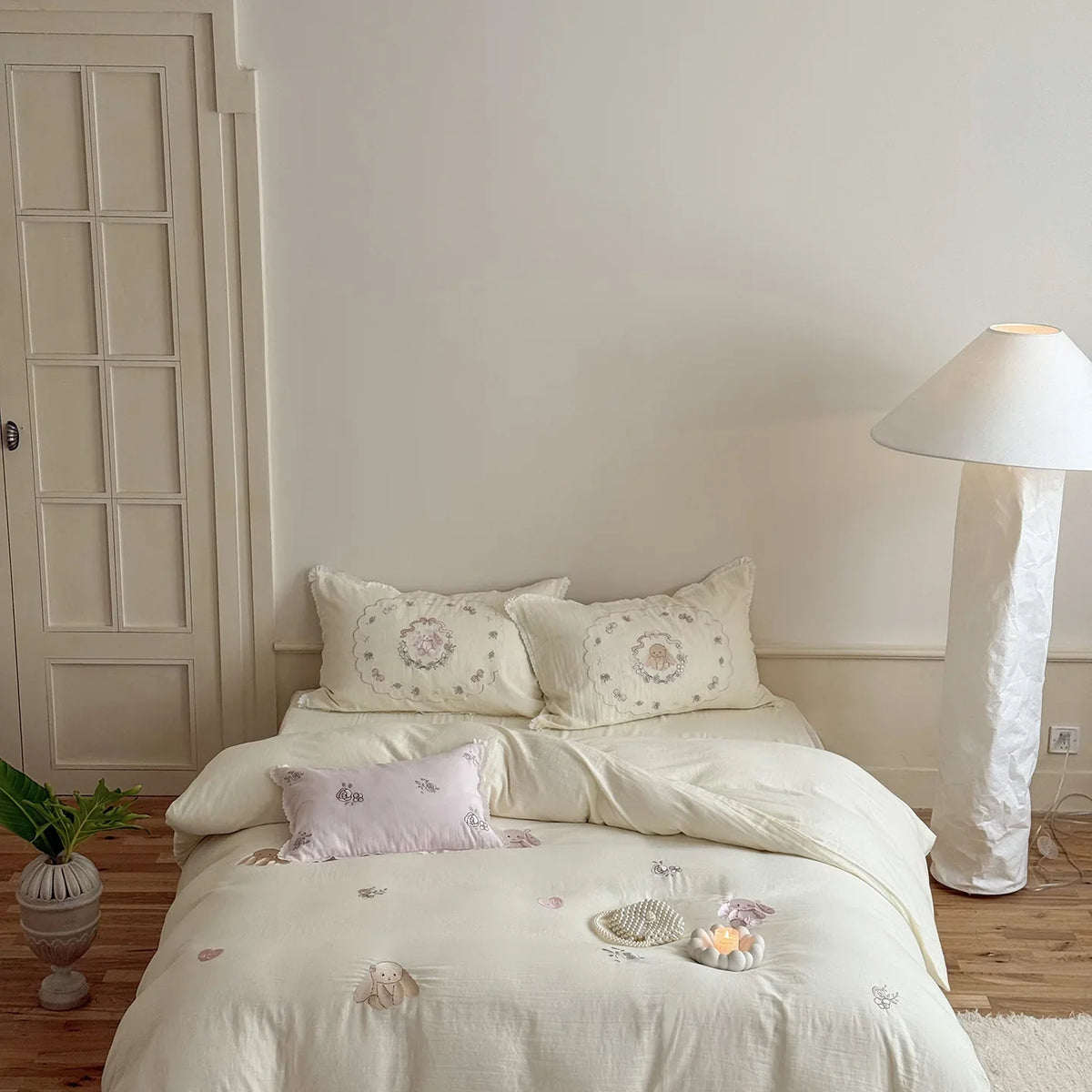 Bedding Set Embroidered Rose 100% Cotton 4 Piece