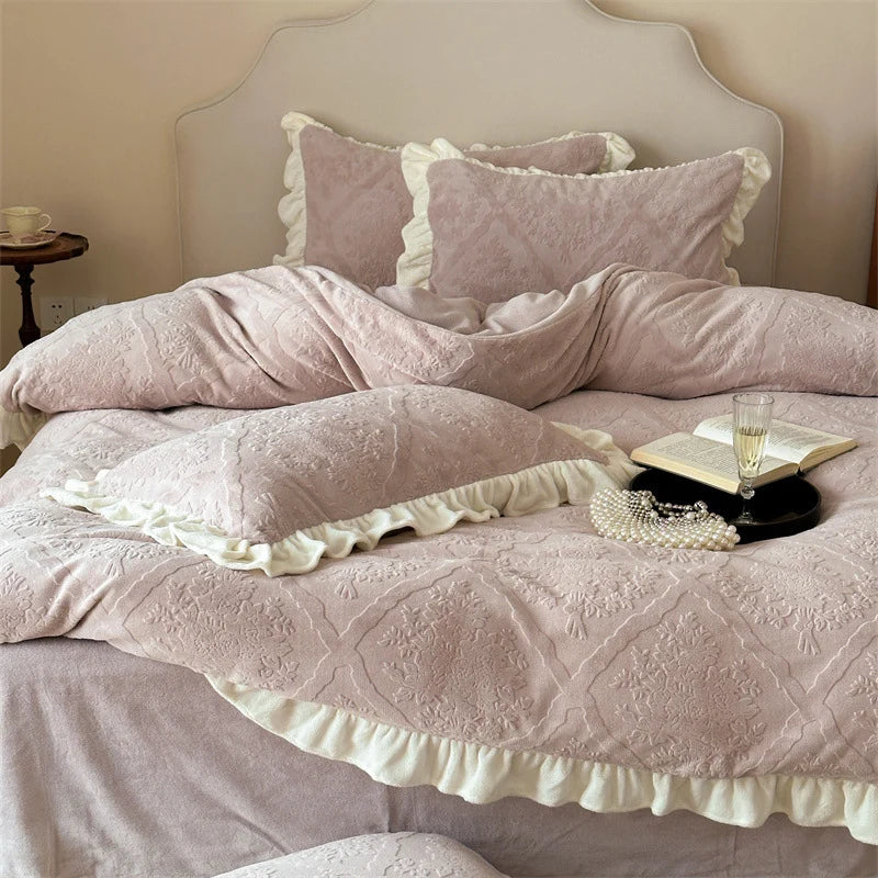Bedding Set Jacquard Damask Ruffle Trim 4-Piece