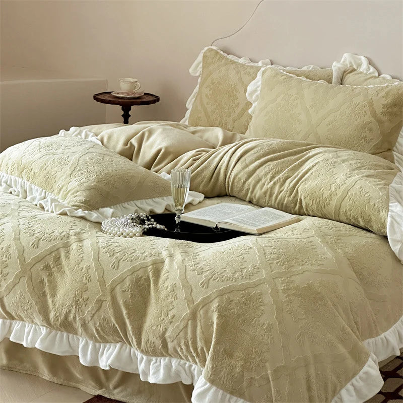 Bedding Set Jacquard Damask Ruffle Trim 4-Piece