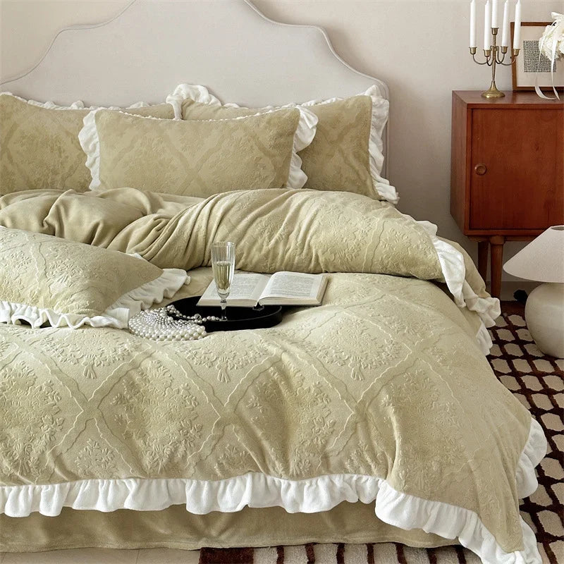 Bedding Set Jacquard Damask Ruffle Trim 4-Piece