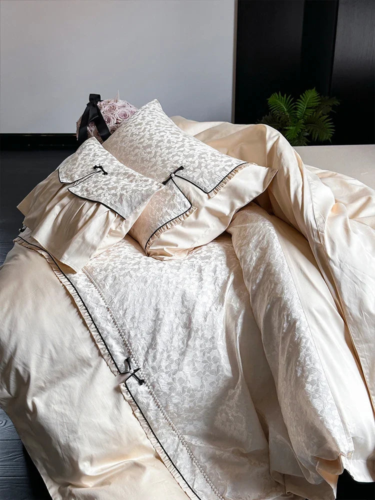 Bedding Set Jacquard Floral Ruffles Four-Piece Machine Washable