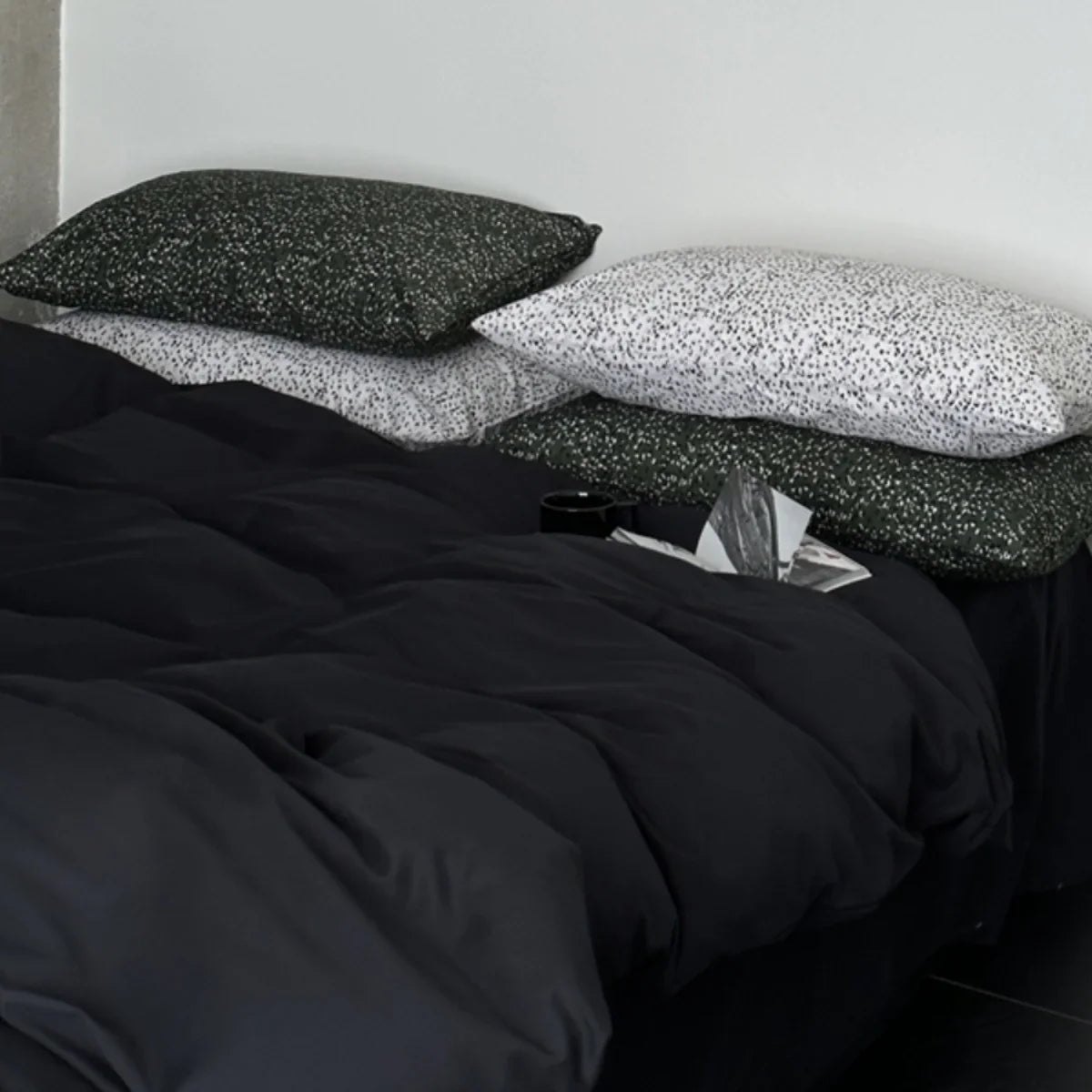 Bedding Set Matte Satin & Breathable 4-Piece