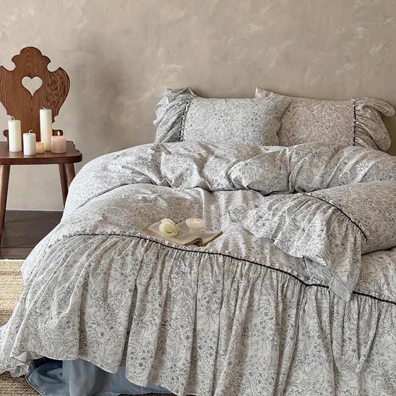 Bedding Set Ruffled Hem & Floral Cotton Blend 4 Piece