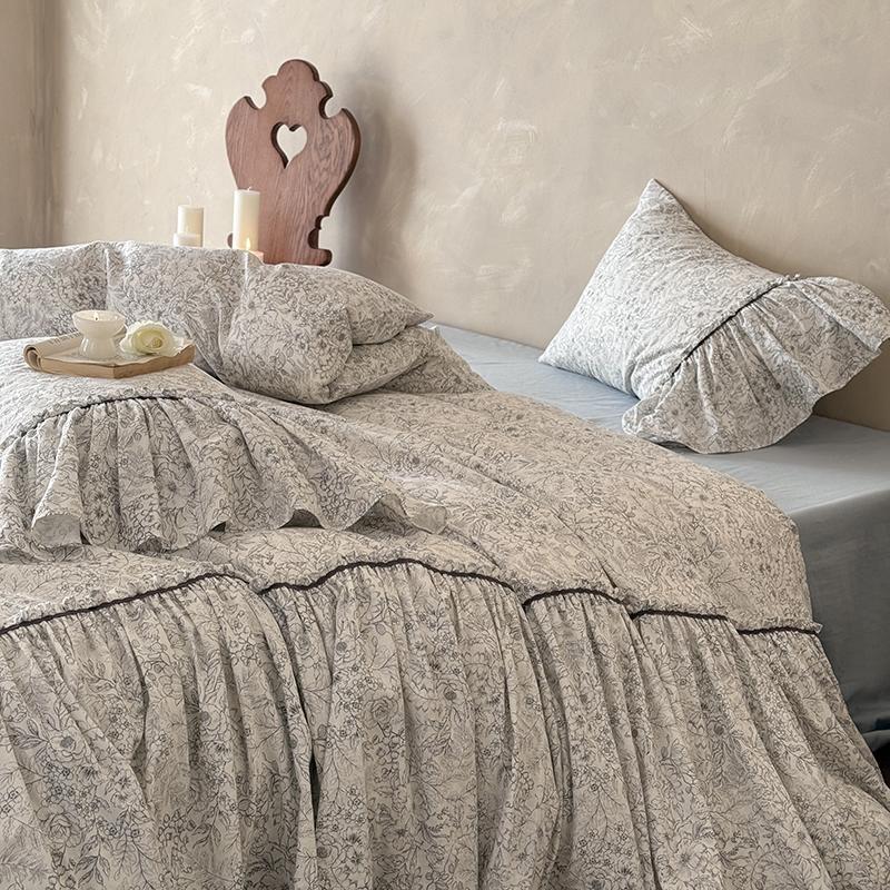 Bedding Set Ruffled Hem & Floral Cotton Blend 4 Piece