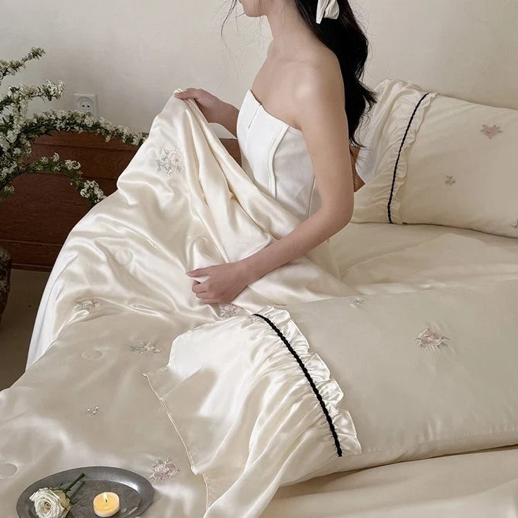 Bedding Set Satin Temperature-Regulating Floral Embroidery