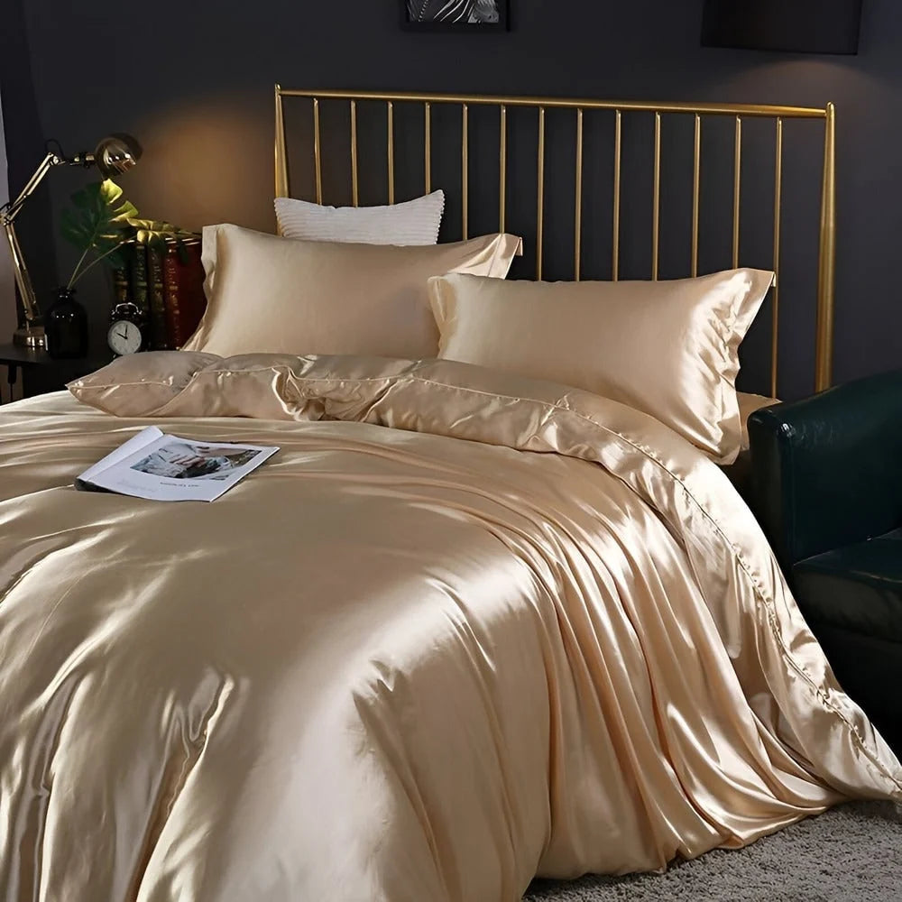 Bedding Set Silk-Touch Breathable With 2 Pillowcases