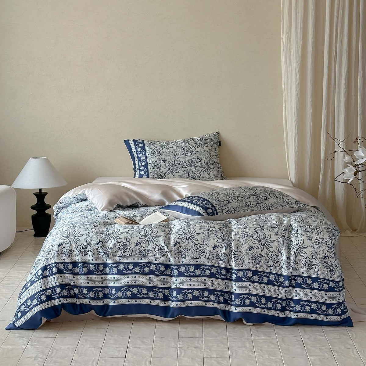 Bedding Set Silky Cotton Satin Floral 4-Piece