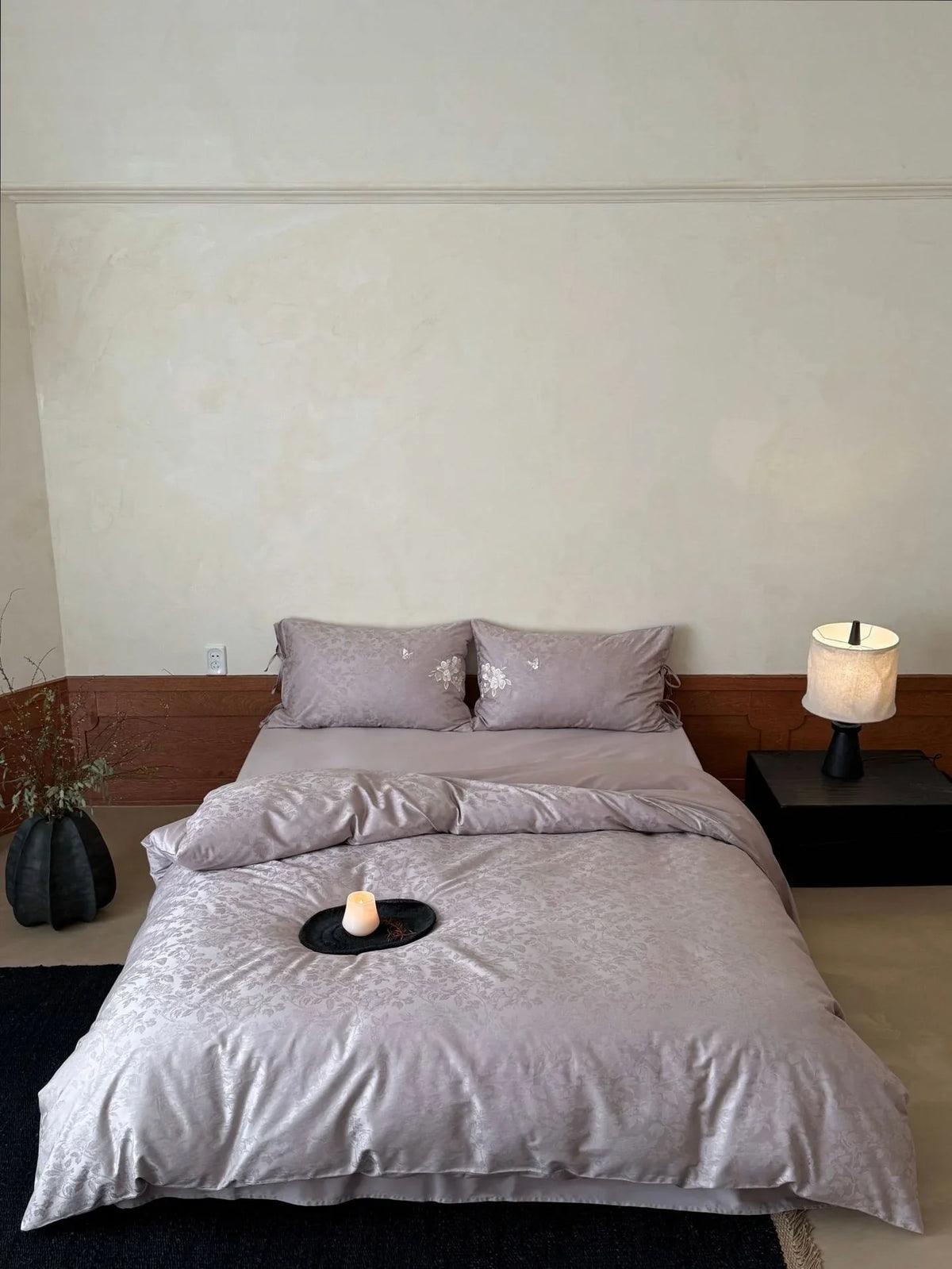 Bedding Set Silky Jacquard Embroidered Duvet Cover & Pillowcases