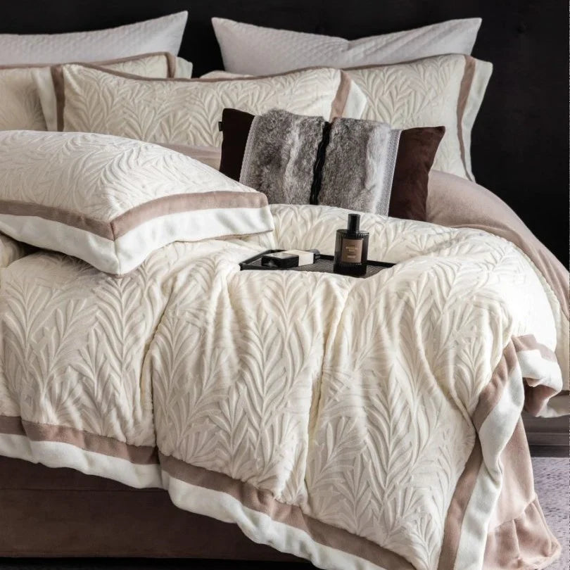 Bedding Set Silky Milk Fiber Hypoallergenic & Machine Washable