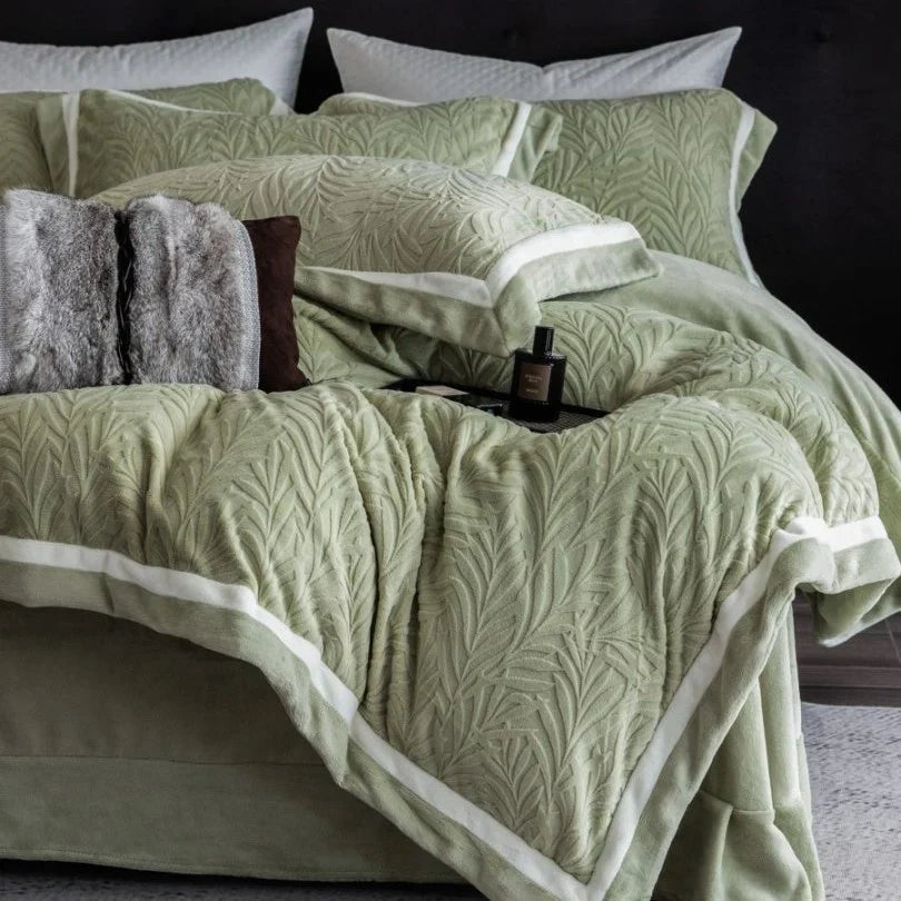 Bedding Set Silky Milk Fiber Hypoallergenic & Machine Washable