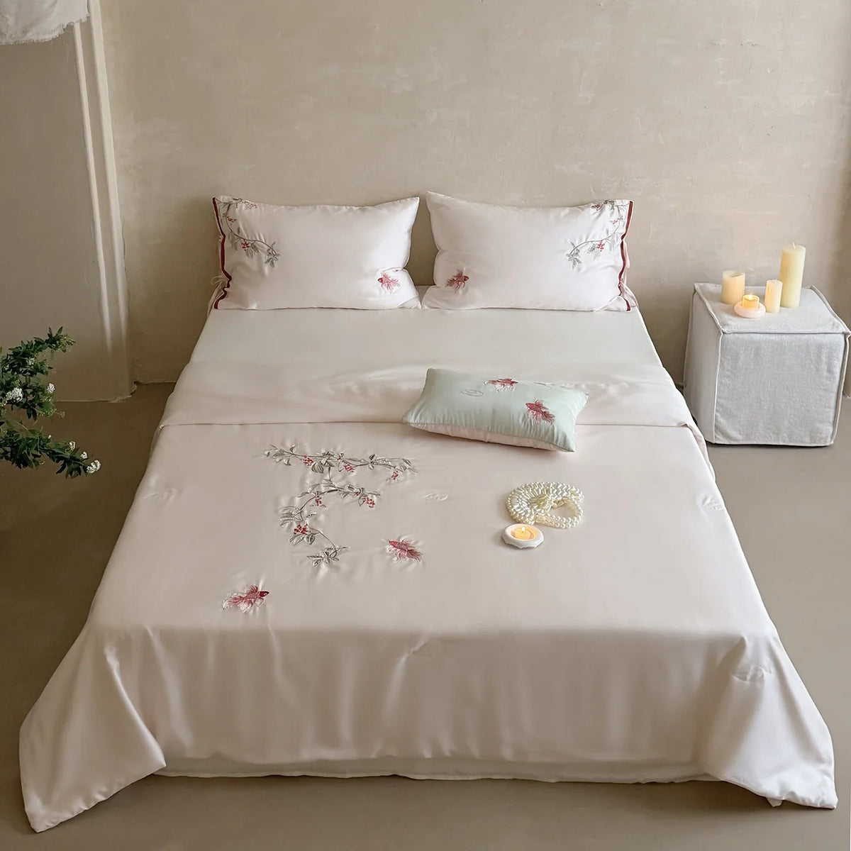 Bedding Set Silky Satin Floral Embroidery Machine Washable