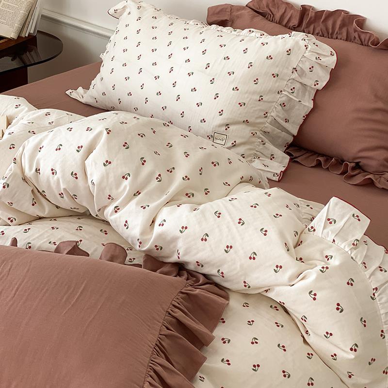 Bedding Set Soft & Breathable Cotton Floral Ruffle Concealed Zipper