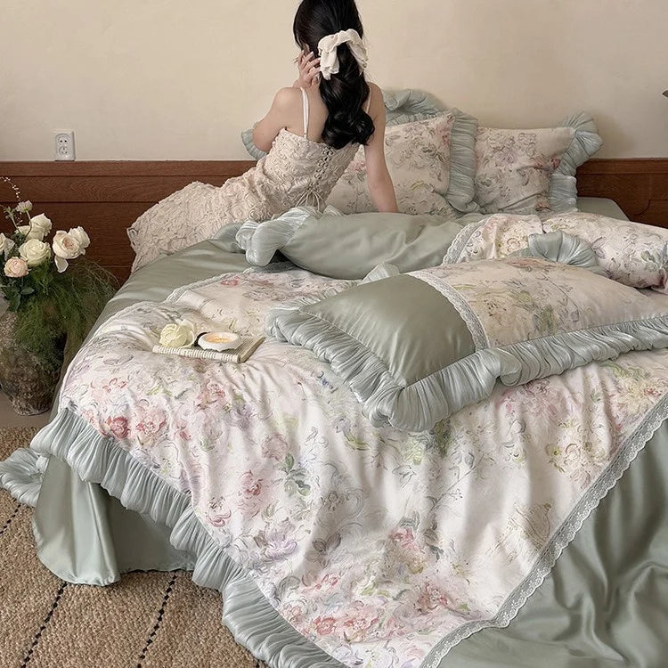 Bedding Set Watercolor Floral Reversible Lace Trim