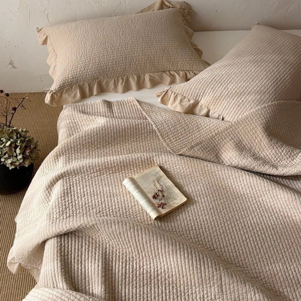 Bedspread Set Quilted Cotton Ruffled Edge With Pillowcases