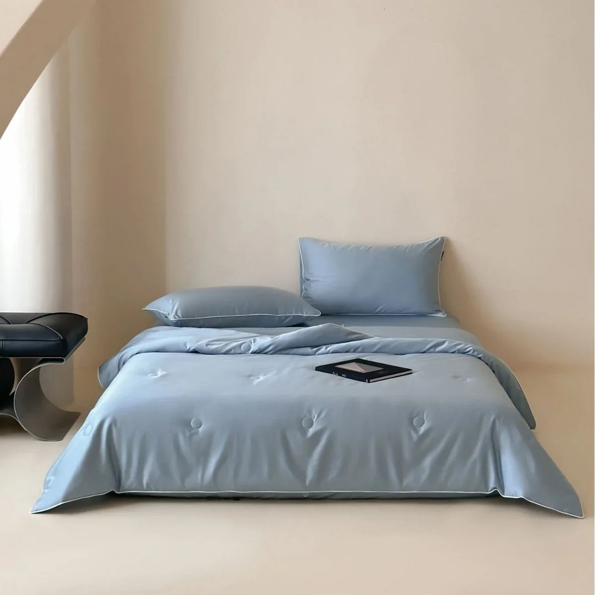 Bedspread Set Quilted Satin Piping & Buttons