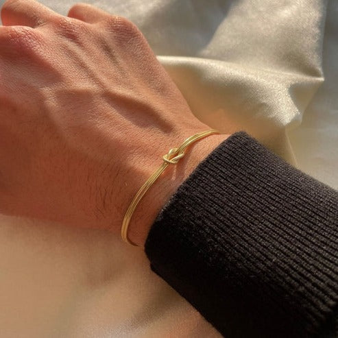 Bracelet Love Knot Adjustable Slide Closure Lightweight