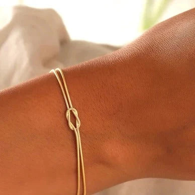 Bracelet Love Knot Adjustable Slide Closure Lightweight