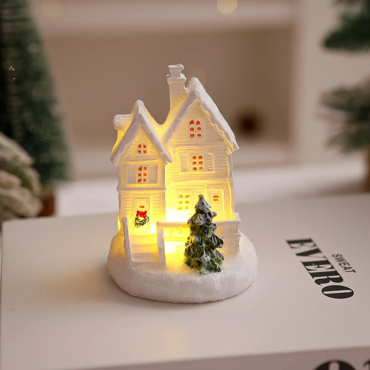 Christmas Village Ceramic With Glitter Finish Integrated LED