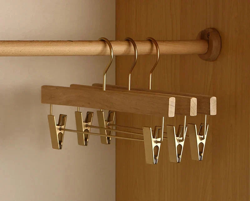 Clothes Hangers Camphor Wood Wide Shoulder Set of 2